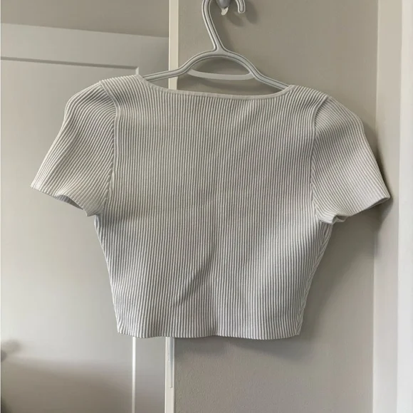Babaton White Ribbed Crop Top - Picture 3 of 3